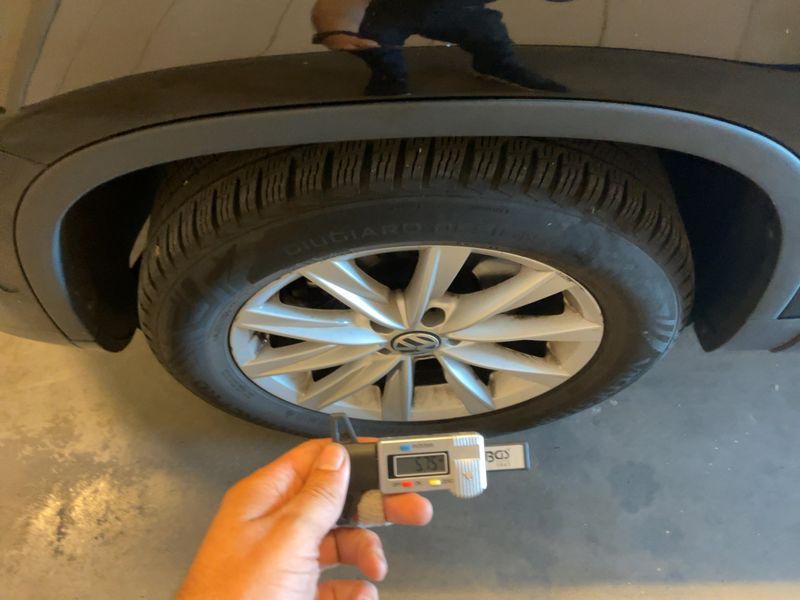 Volkswagen Tiguan 1.4 TSI Sport & Style BlueMotion Tech 2015 – снимка 3