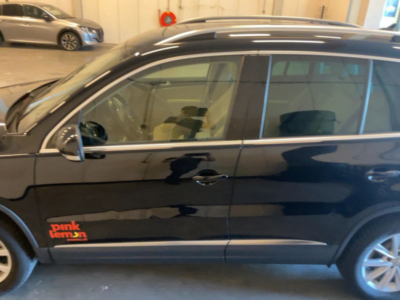 Volkswagen Tiguan 1.4 TSI Sport & Style BlueMotion Tech 2015 – снимка 4