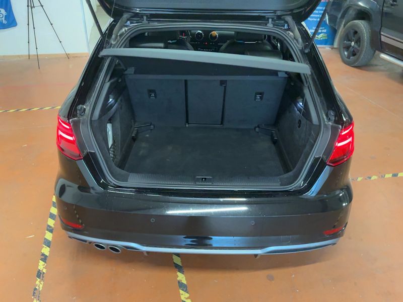 Audi A3 Sportback 35 TFSI S line 2018 – снимка 15
