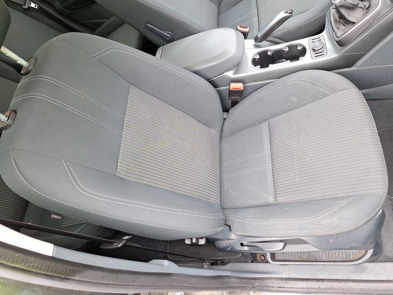 Ford C-Max 1.0 EcoBoost Titanium X 2015 – снимка 75