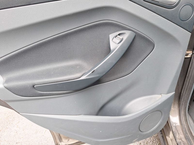 Ford C-Max 1.0 EcoBoost Titanium X 2015 – снимка 82