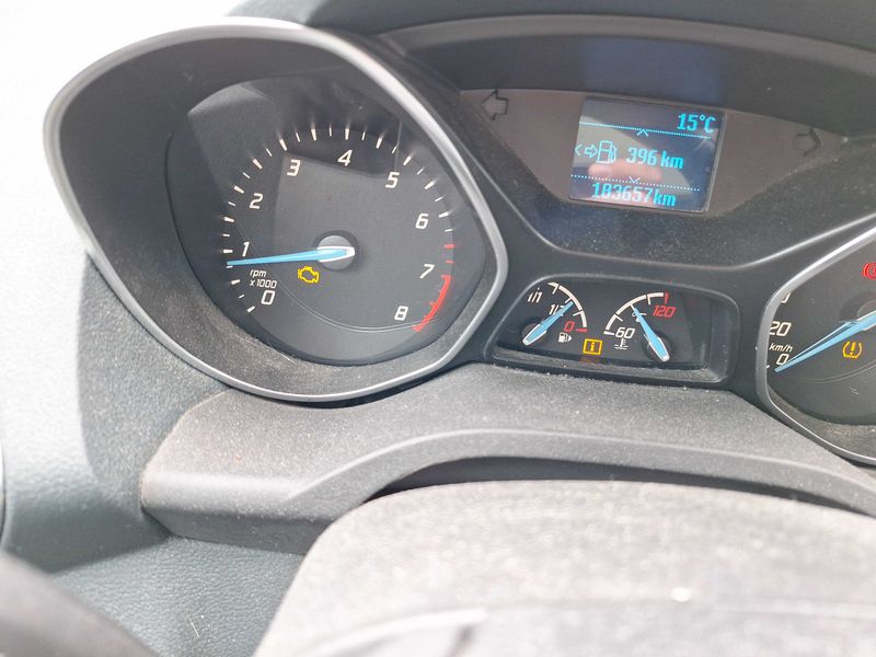 Ford C-Max 1.0 EcoBoost Titanium X 2015 – снимка 68