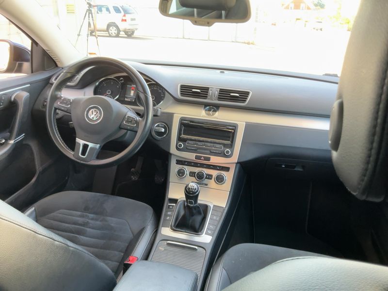 Volkswagen Passat 2.0 TDI Highline BlueMotion Tech 2014 – снимка 12