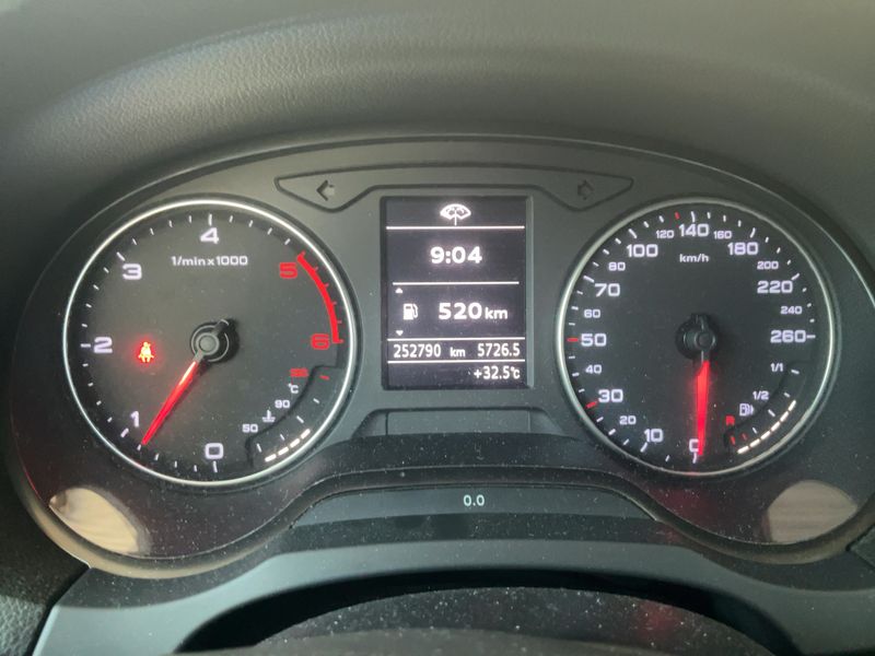 Audi A3 Sportback 1.6 TDI Attraction 2015 – снимка 18
