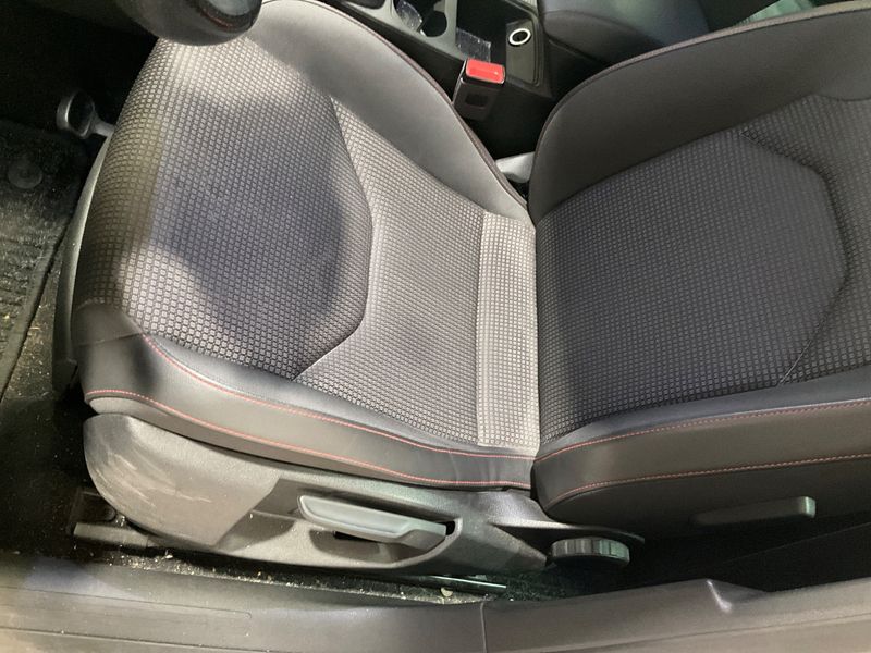 Seat Leon 2.0 TDI FR 2017 – снимка 32