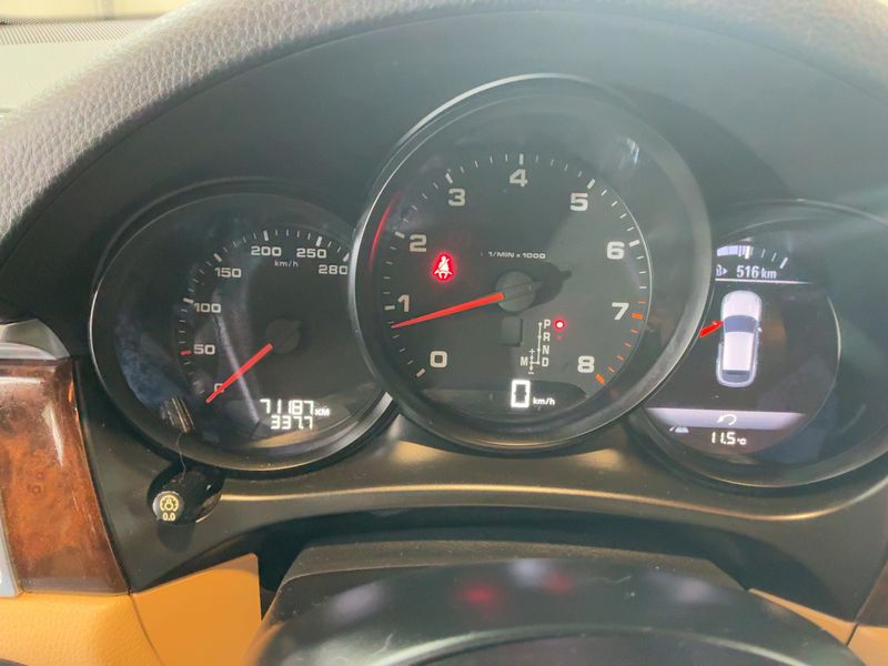 Porsche Macan 2.0 2018 – снимка 19