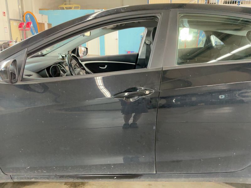 Hyundai i30 1.6 GDI FIFA World Cup Edition 2013 – снимка 4