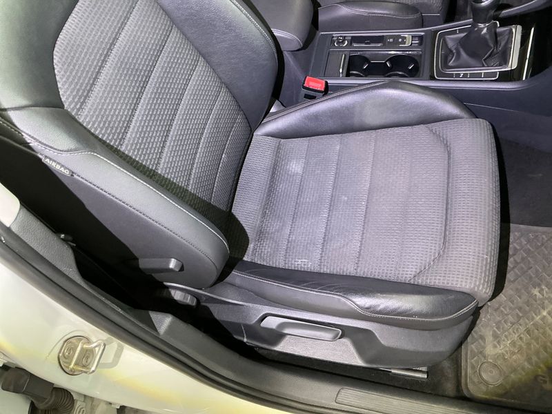 Volkswagen Golf VII 1.6 TDI 2014 – снимка 34
