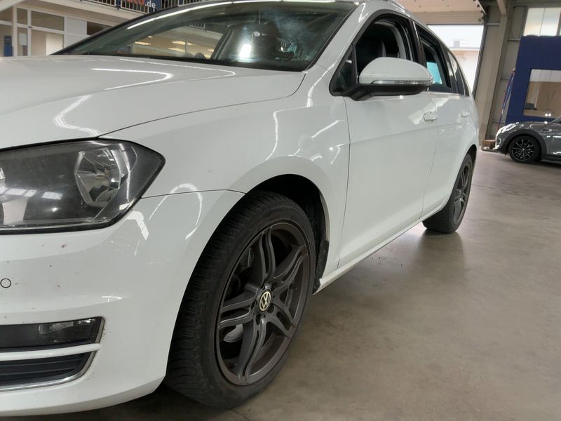 Volkswagen Golf VII 1.6 TDI 2014 – снимка 2