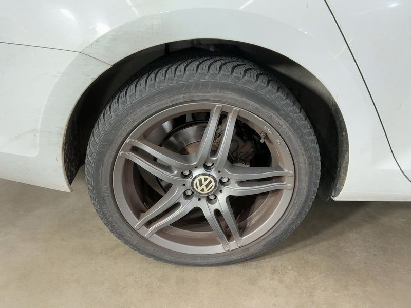Volkswagen Golf VII 1.6 TDI 2014 – снимка 19