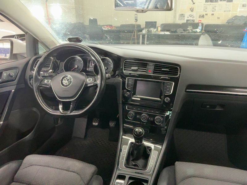Volkswagen Golf VII 1.6 TDI 2014 – снимка 12
