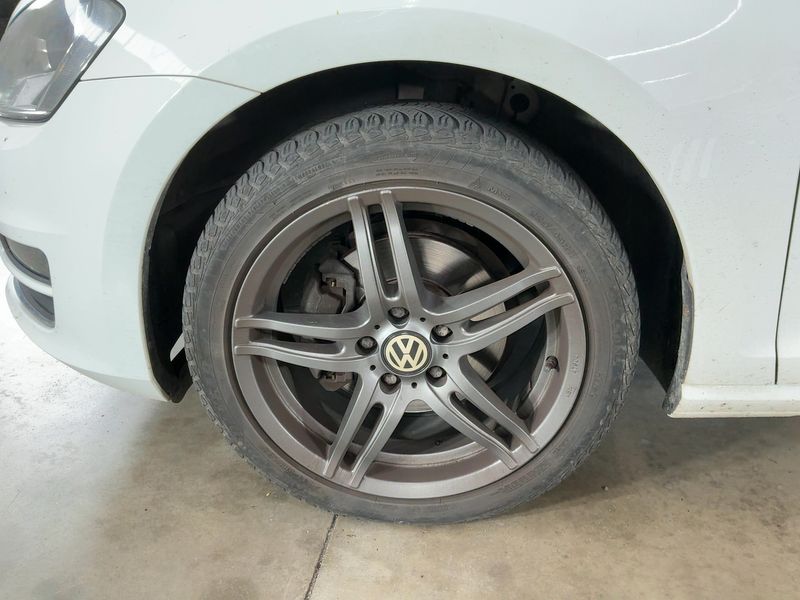 Volkswagen Golf VII 1.6 TDI 2014 – снимка 17