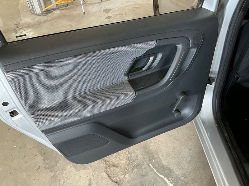 Skoda Roomster 1.2 TSI Plus Edition 2011 – снимка 31