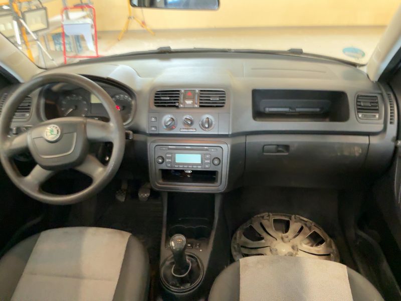 Skoda Roomster 1.2 TSI Plus Edition 2011 – снимка 17