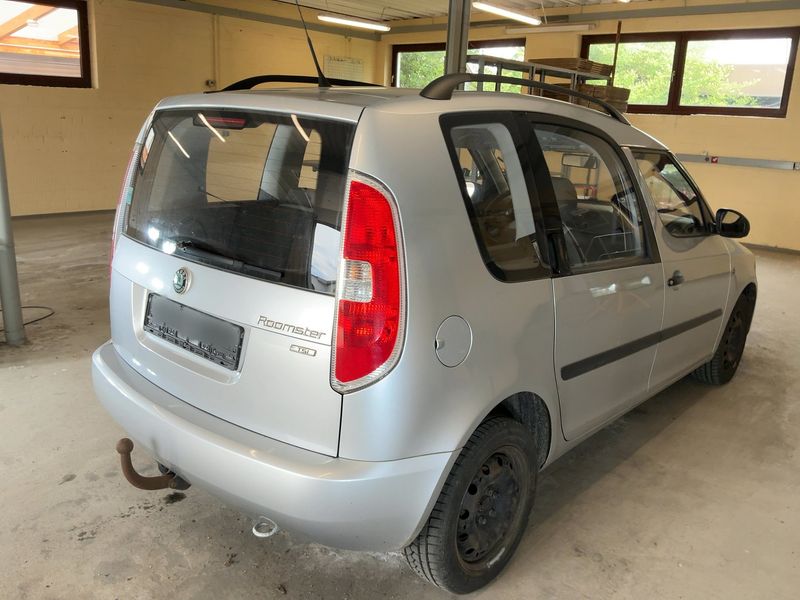 Skoda Roomster 1.2 TSI Plus Edition 2011 – снимка 8