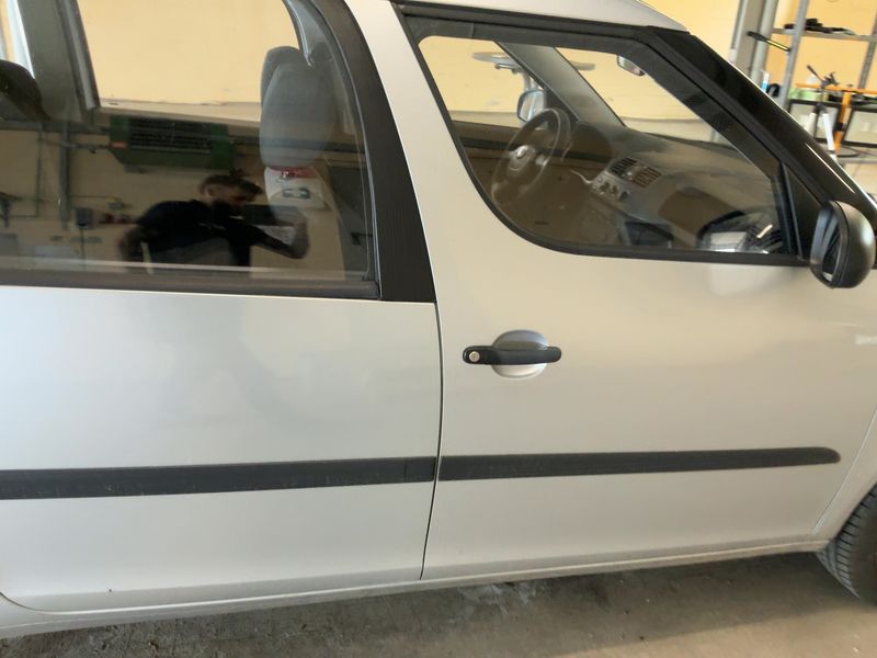 Skoda Roomster 1.2 TSI Plus Edition 2011 – снимка 10