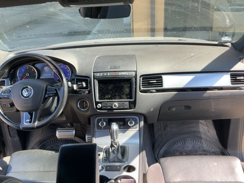 Volkswagen Touareg 3.0 V6 TDI Sport BlueMotion Tech 2018 – снимка 17