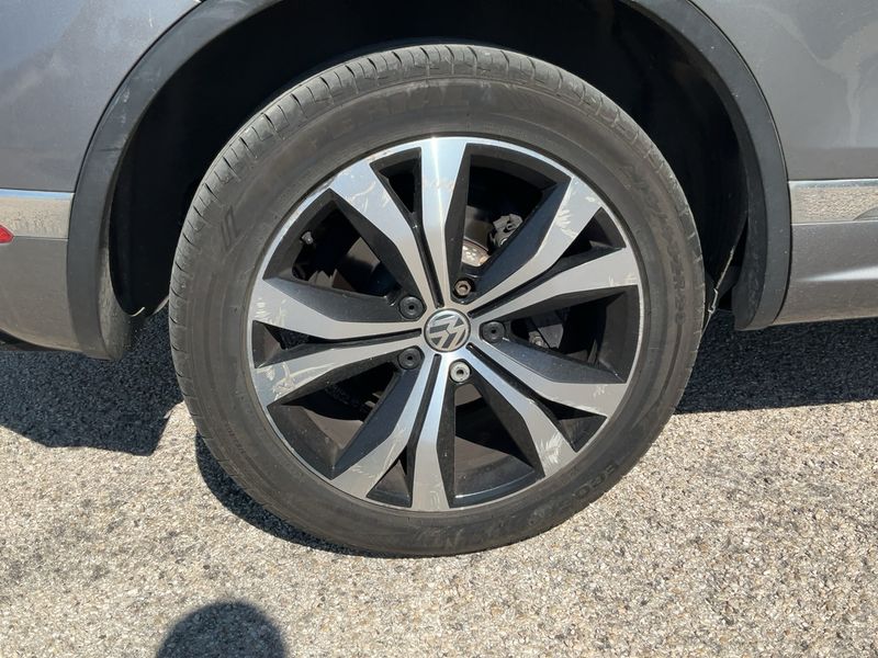 Volkswagen Touareg 3.0 V6 TDI Sport BlueMotion Tech 2018 – снимка 9