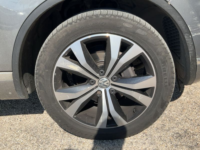 Volkswagen Touareg 3.0 V6 TDI Sport BlueMotion Tech 2018 – снимка 11