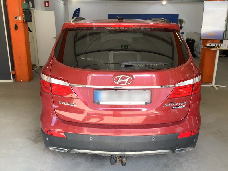 Hyundai Grand Santa Fe 2.2 CRDi Tecno 4WD 2015 – снимка 7
