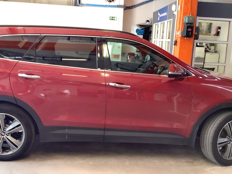 Hyundai Grand Santa Fe 2.2 CRDi Tecno 4WD 2015 – снимка 10