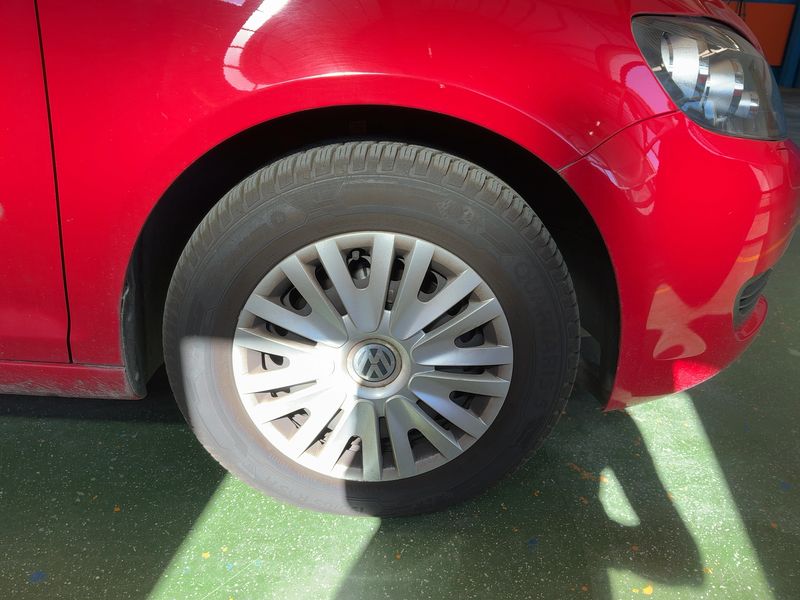 Volkswagen Golf VI Plus 1.2 TSI Trendline 2011 – снимка 11
