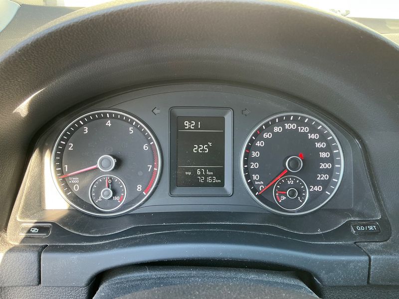 Volkswagen Golf VI Plus 1.2 TSI Trendline 2011 – снимка 18