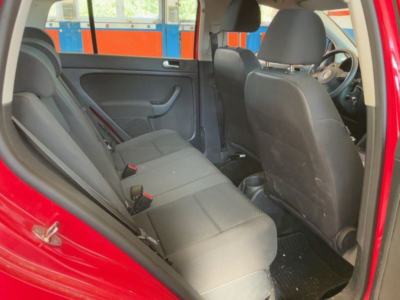 Volkswagen Golf VI Plus 1.2 TSI Trendline 2011 – снимка 19