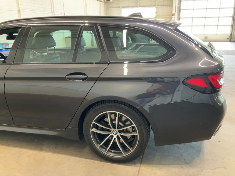 BMW 5er 520i Mild-Hybrid M Sport 2023 – снимка 6