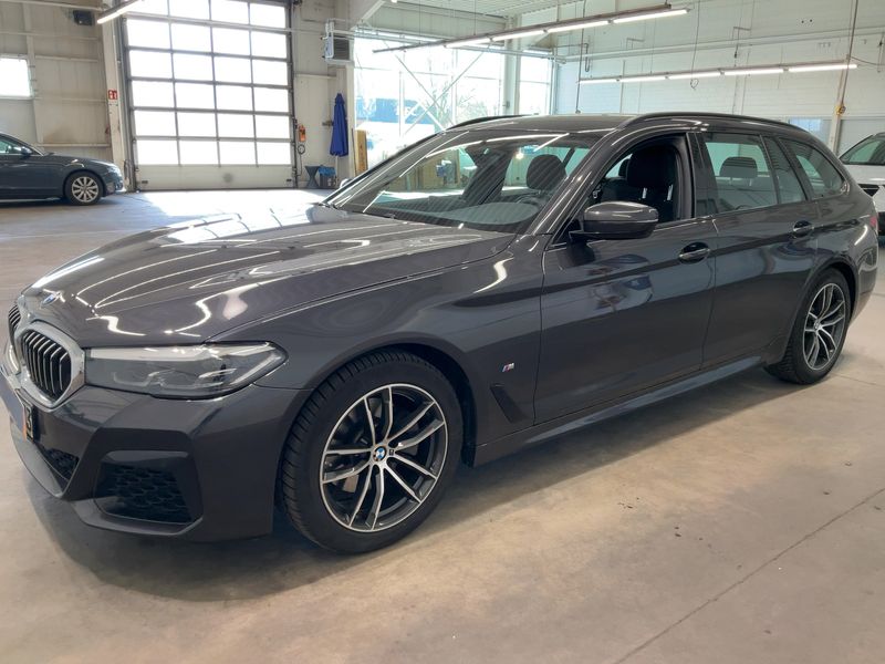 BMW 5er 520i Mild-Hybrid M Sport 2023 – снимка 1