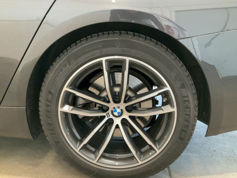 BMW 5er 520i Mild-Hybrid M Sport 2023 – снимка 5
