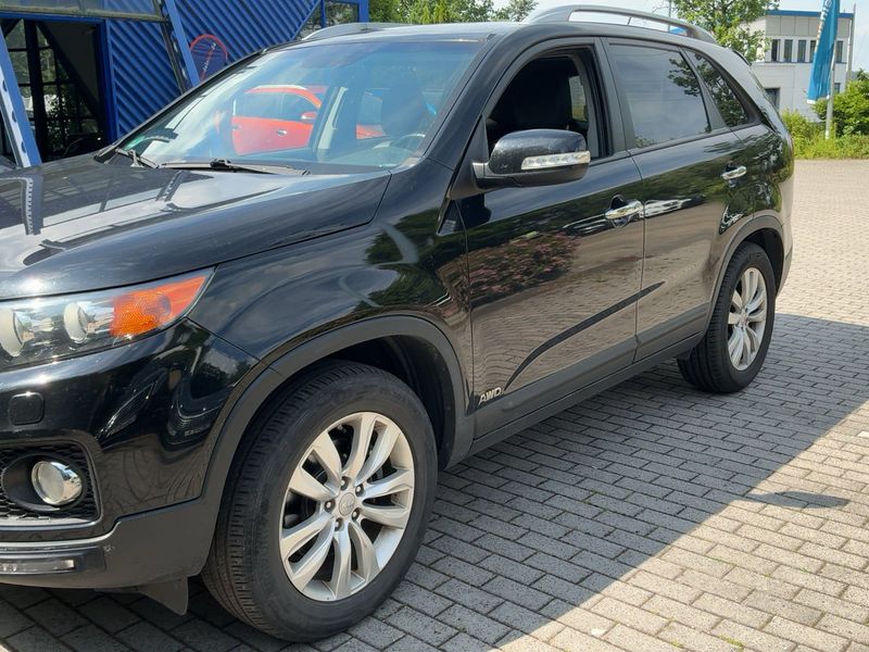 Kia Sorento 2.2 CRDi Spirit 4WD 2012 – снимка 2