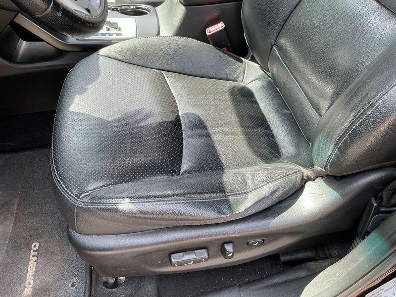 Kia Sorento 2.2 CRDi Spirit 4WD 2012 – снимка 31