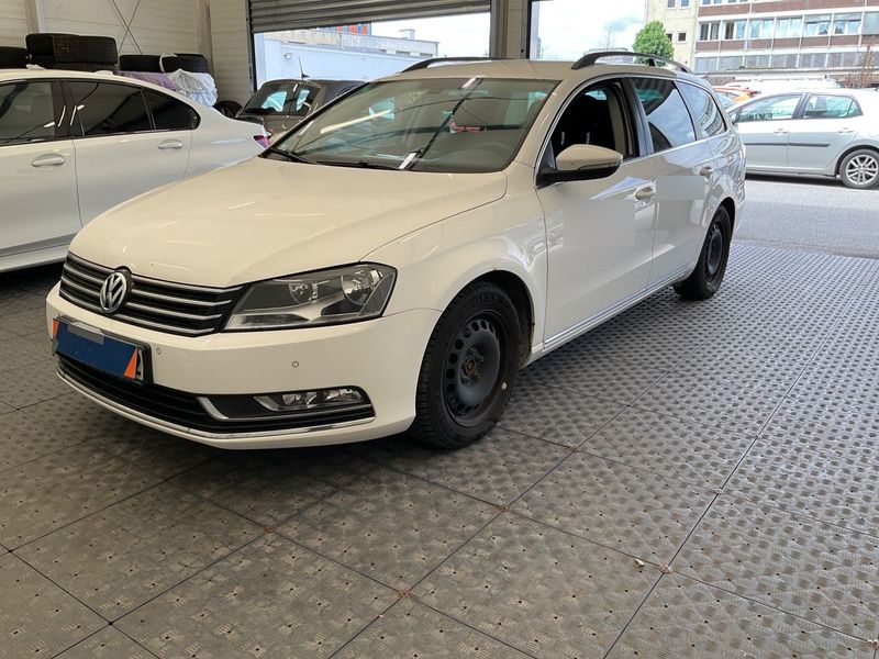 Volkswagen Passat 2.0 TDI Comfortline BlueMotion Tech 2011