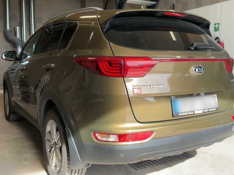 Kia Sportage 2.0 CRDi Vision 4WD 2017 – снимка 6