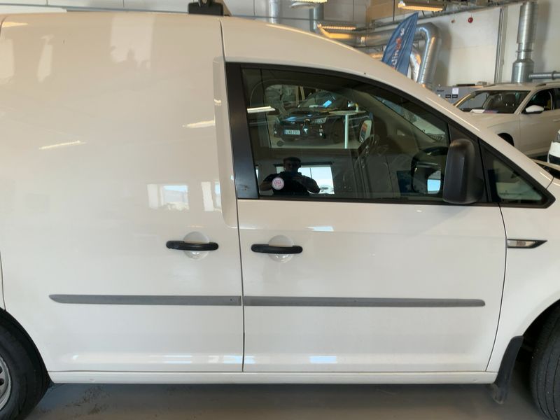 Volkswagen Caddy 2.0 TDI Kasten BlueMotion Tech 2016 – снимка 10