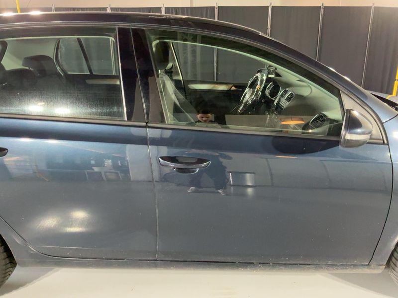 Volkswagen Golf VI 1.6 TDI Rabbit BlueMotion Tech 2012 – снимка 10