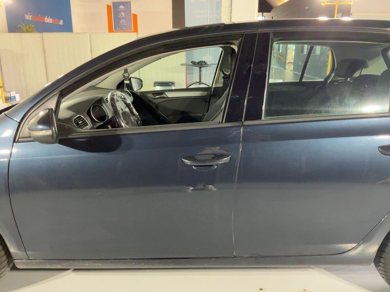 Volkswagen Golf VI 1.6 TDI Rabbit BlueMotion Tech 2012 – снимка 4