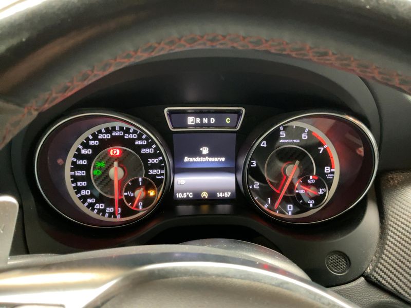 Mercedes-Benz GLA-Klasse GLA 45 AMG 4Matic 2015 – снимка 18