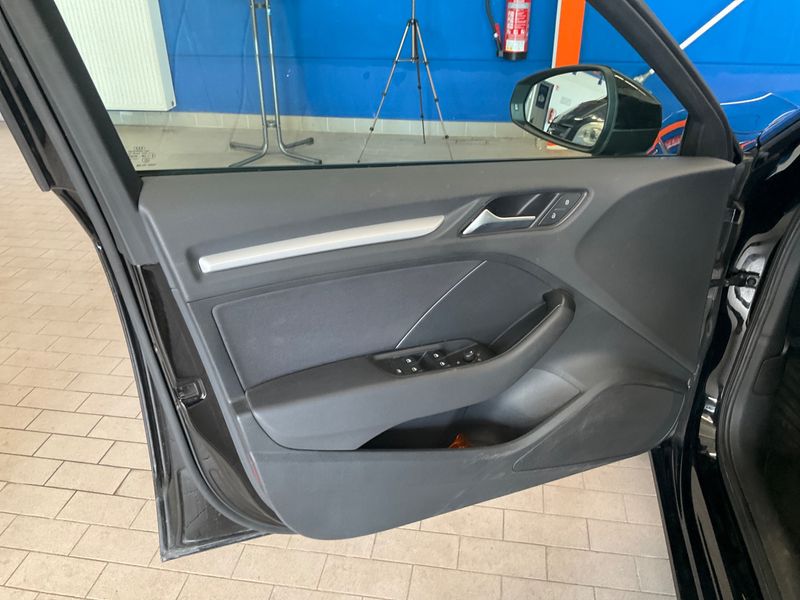 Audi A3 Sportback 1.6 TDI Attraction 2013 – снимка 26