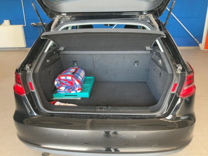 Audi A3 Sportback 1.6 TDI Attraction 2013 – снимка 16
