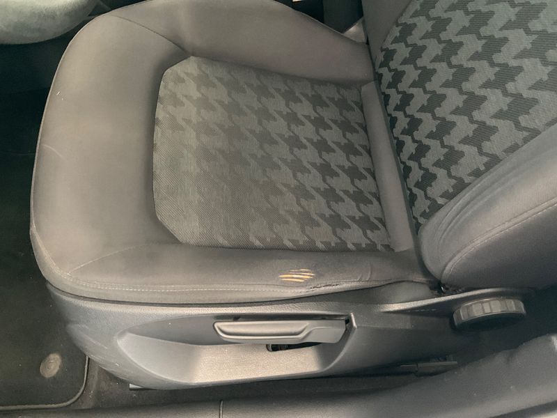 Audi A3 Sportback 1.6 TDI Attraction 2013 – снимка 30