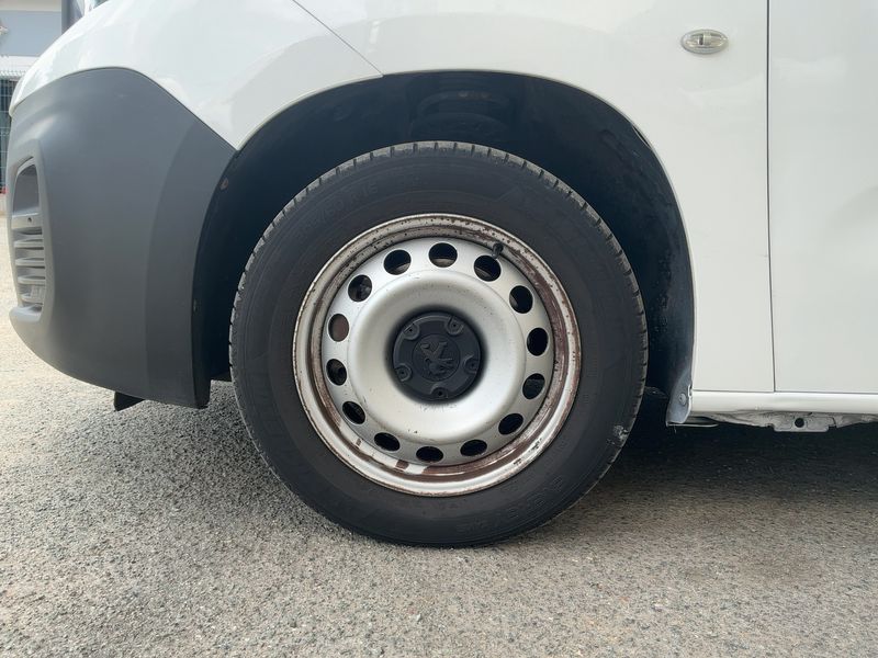 Peugeot Partner 1.5 Blue-HDi Asphalt L1 2019 – снимка 3