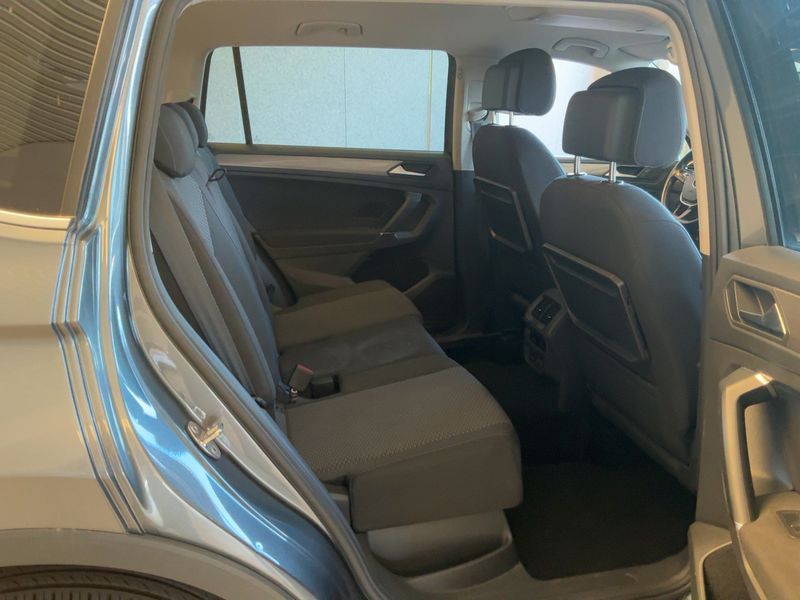 Volkswagen Tiguan Allspace 2.0 TDI Business BlueMotion Tech 2019 – снимка 20