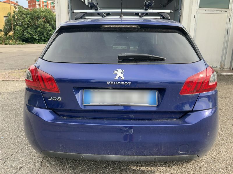 Peugeot 308 1.6 Blue-HDi Allure 2018 – снимка 7
