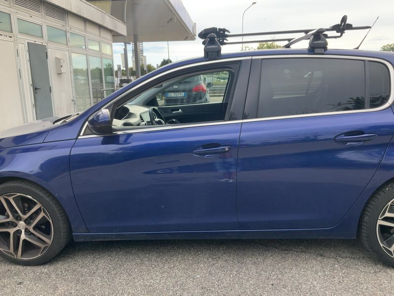 Peugeot 308 1.6 Blue-HDi Allure 2018 – снимка 4