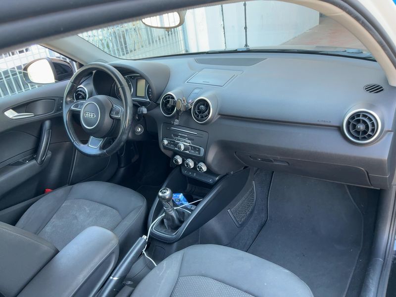 Audi A1 1.4 TDI 2015 – снимка 17
