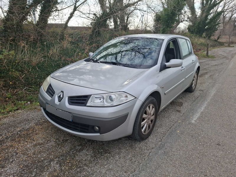 Renault Megane 1.5 dCi Confort Dynamique 2008 – снимка 1