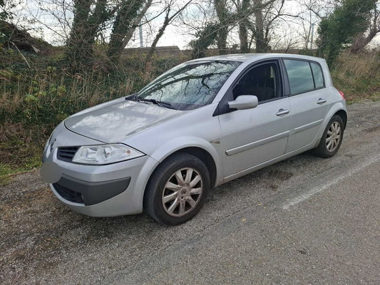 Renault Megane 1.5 dCi Confort Dynamique 2008 – снимка 2