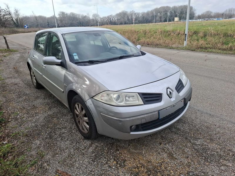 Renault Megane 1.5 dCi Confort Dynamique 2008 – снимка 6